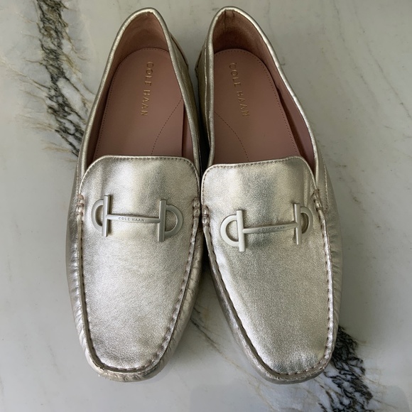 Cole Haan Champagne Gold Metallic Loafers Sz 8.5 - Picture 1 of 3